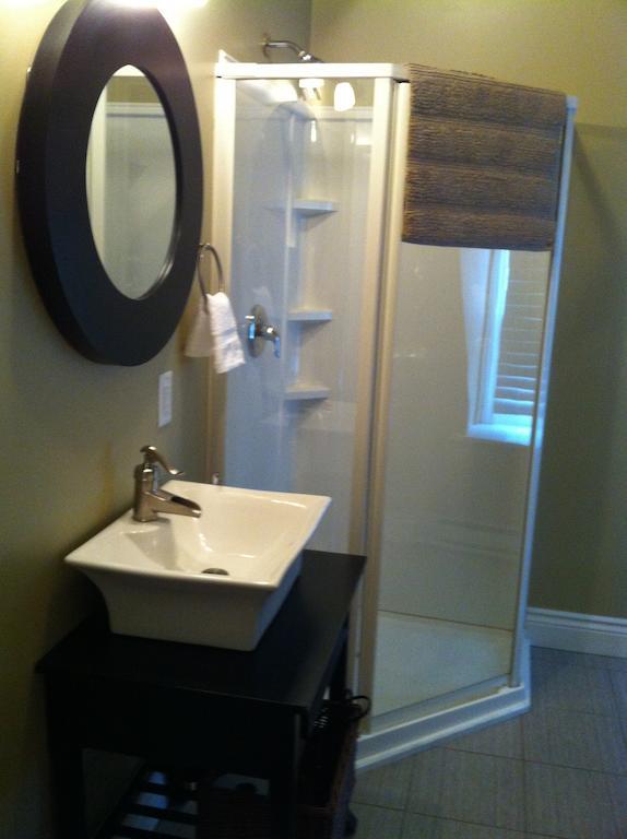The Duckworth Inn St. John's Bilik gambar